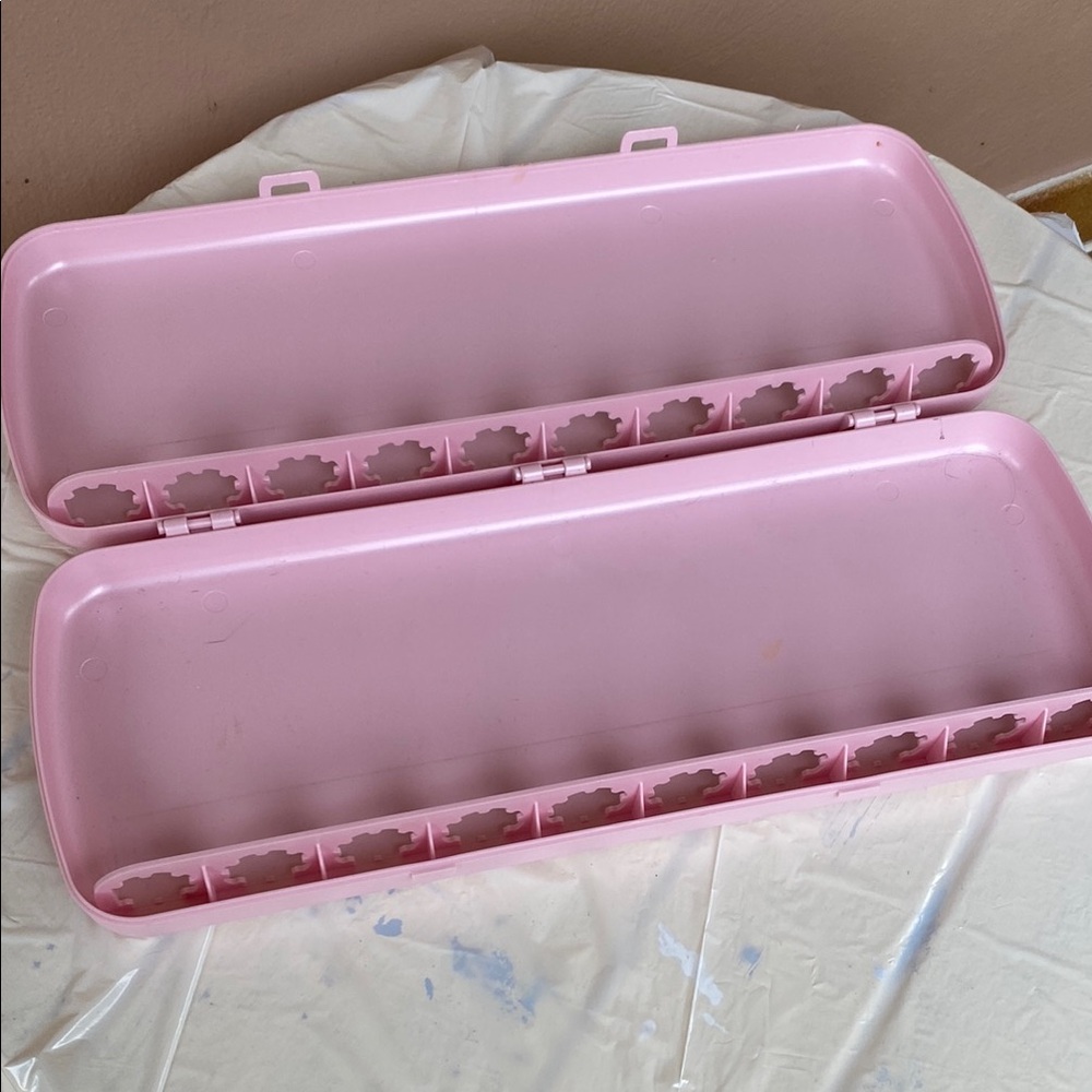 Mary Kay Consultant Pearl Pink Foundation Organizer Case.